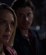 MidnightTexas-S02E06-127.jpg