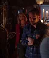 MidnightTexas-S02E06-173.jpg