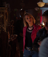 MidnightTexas-S02E06-174.jpg