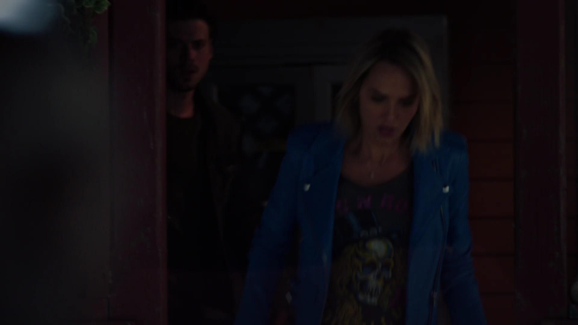 MidnightTexas-S02E07-192.jpg