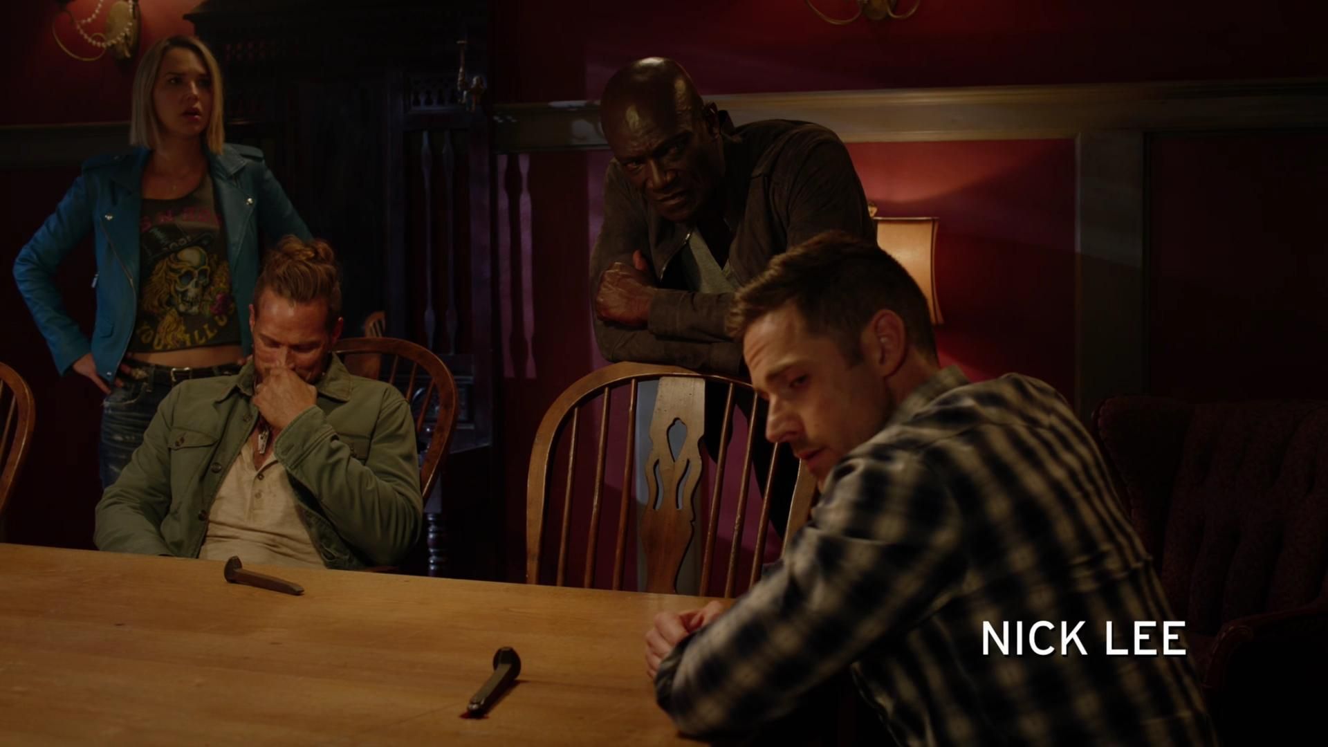 MidnightTexas-S02E08-028.jpg