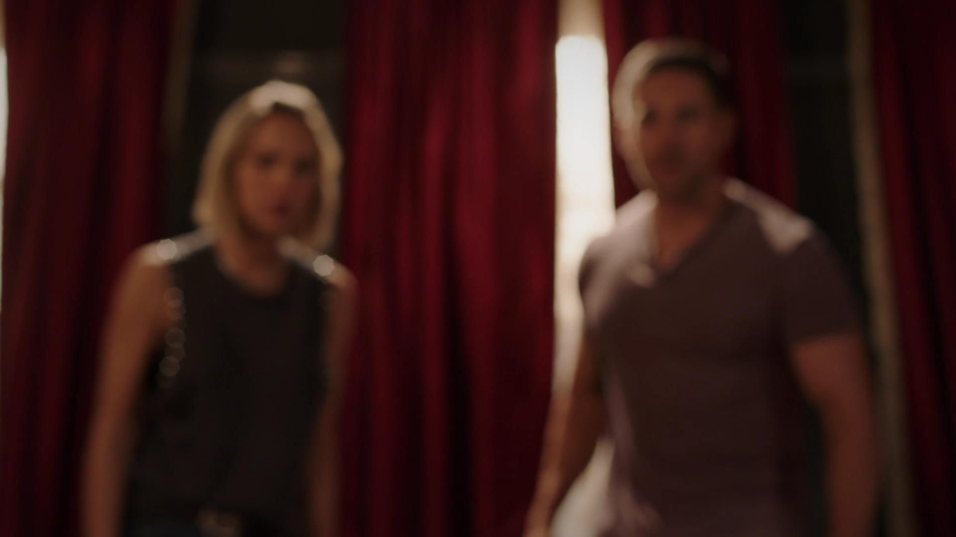 MidnightTexas-S02E08-079.jpg