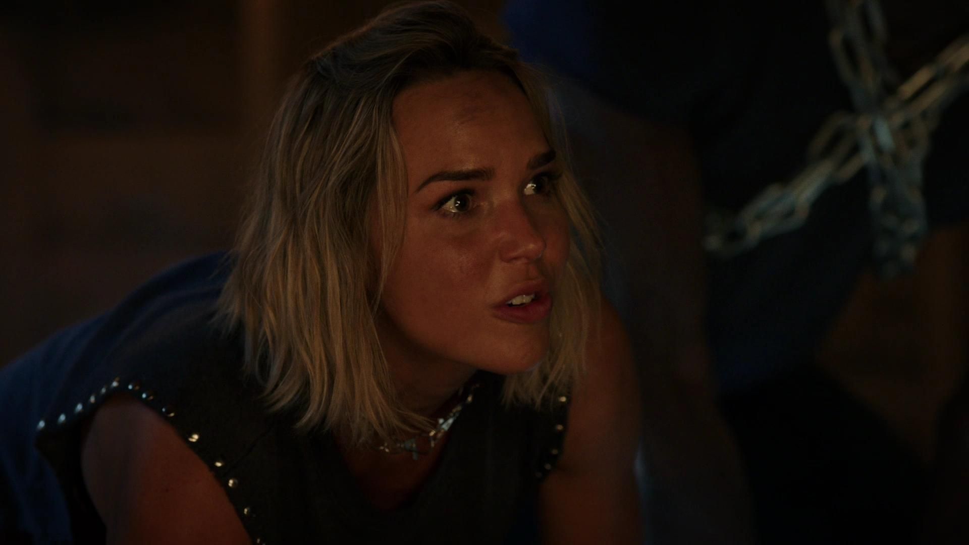 MidnightTexas-S02E08-176.jpg