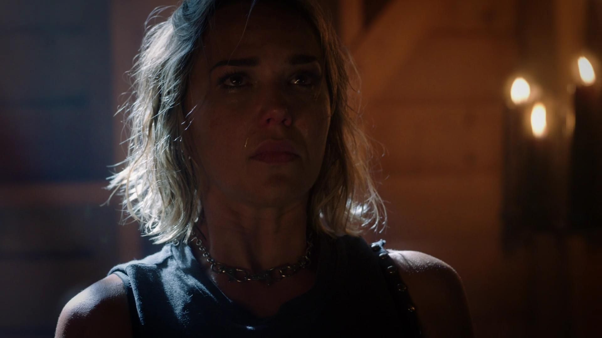 MidnightTexas-S02E09-016.jpg