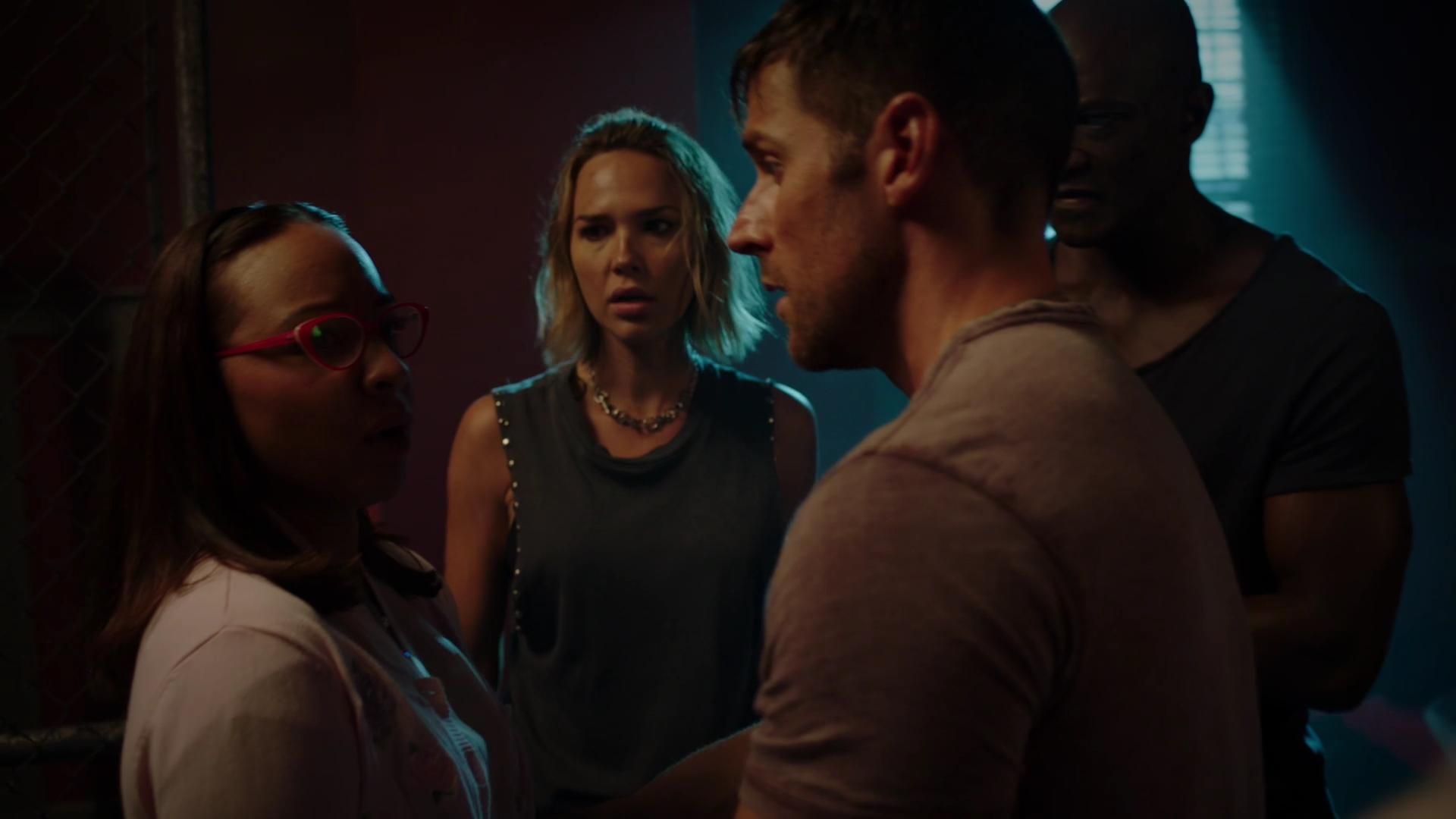 MidnightTexas-S02E09-078.jpg