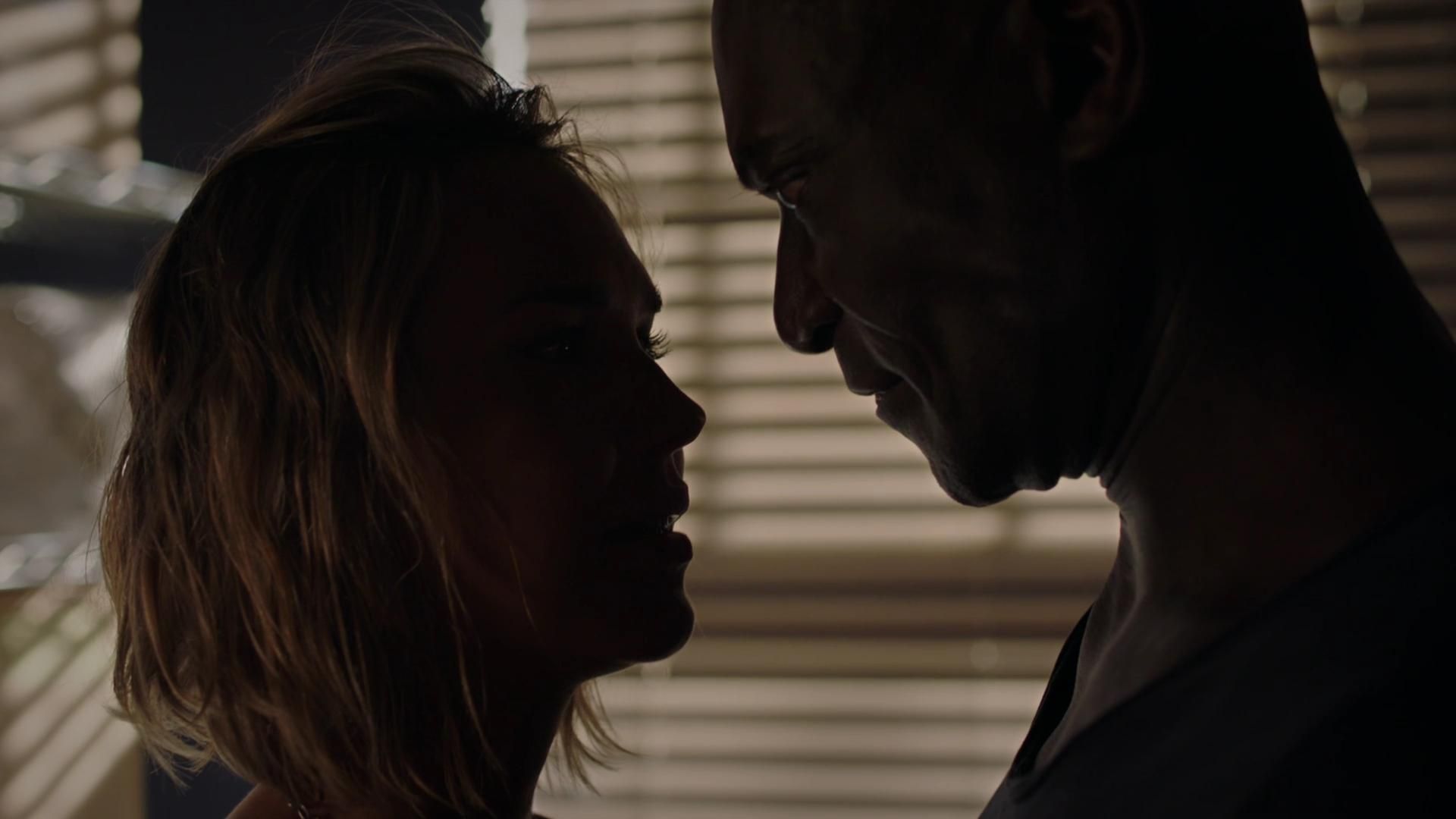 MidnightTexas-S02E09-135.jpg