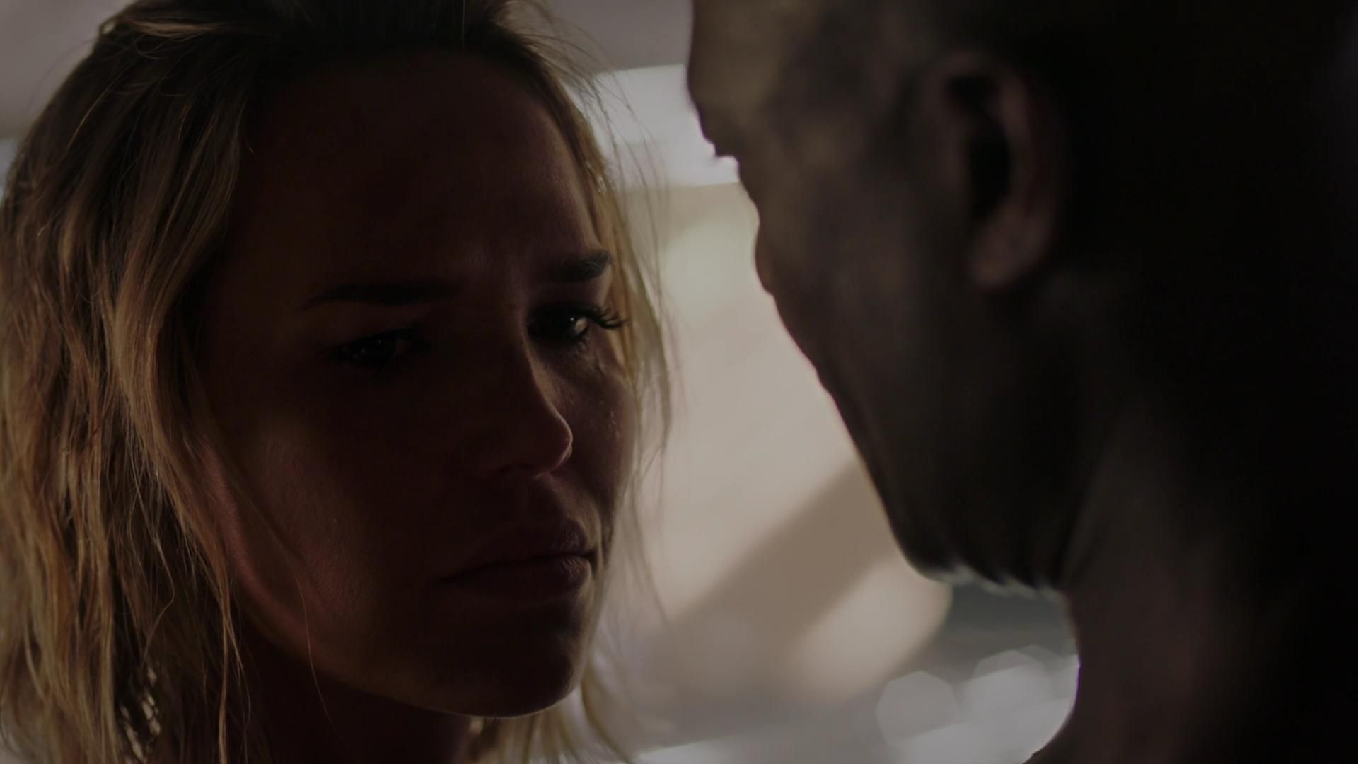 MidnightTexas-S02E09-142.jpg