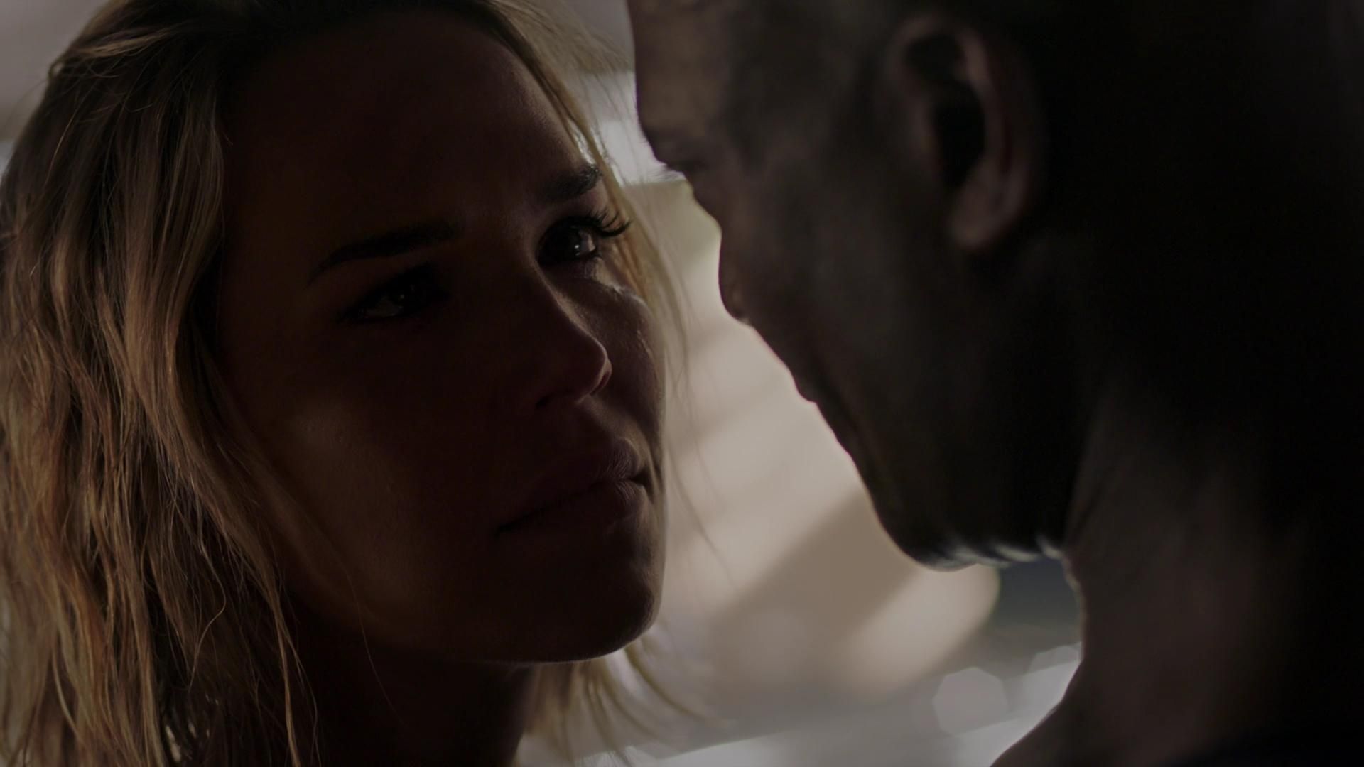 MidnightTexas-S02E09-159.jpg