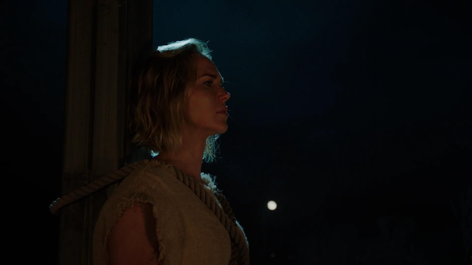 MidnightTexas-S02E09-177.jpg