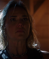 MidnightTexas-S02E09-015.jpg