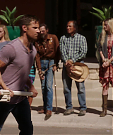MidnightTexas-S02E09-023.jpg