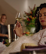 MidnightTexas-S02E09-058.jpg