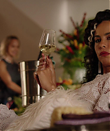 MidnightTexas-S02E09-059.jpg