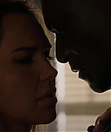 MidnightTexas-S02E09-209.jpg