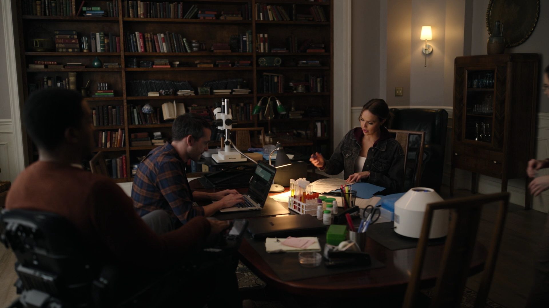 2020_LincolnRhymes-S01E02-129.jpg