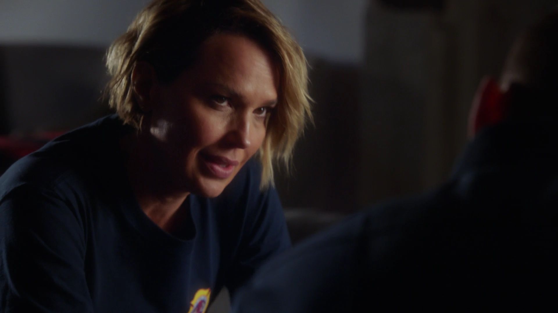9-1-1-S05E14-143.jpg