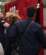 9-1-1-S05E14-006.jpg