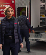 9-1-1-S05E14-163.jpg