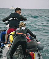 RescueHi-SurfS01E08-393.jpg