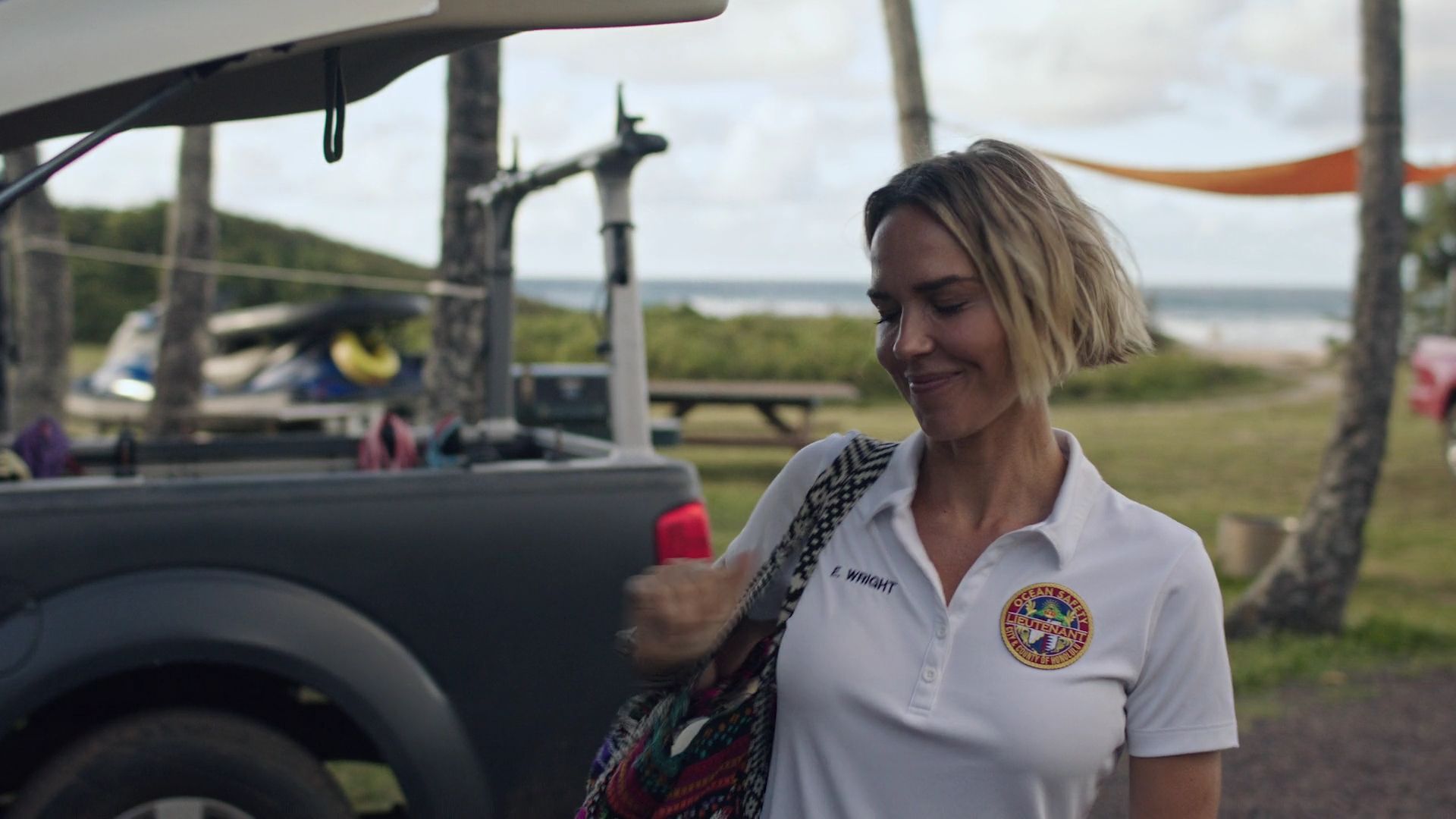 RescueHiSurfS01E09-019.jpg