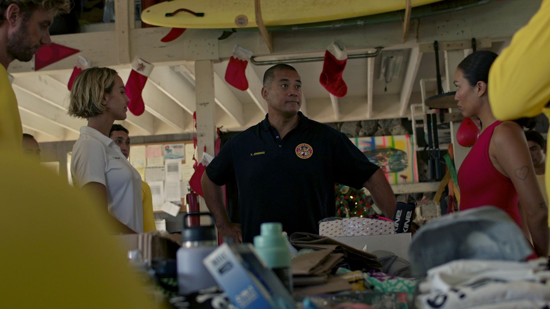 RescueHiSurfS01E09-037.jpg