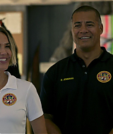 RescueHiSurfS01E09-050.jpg
