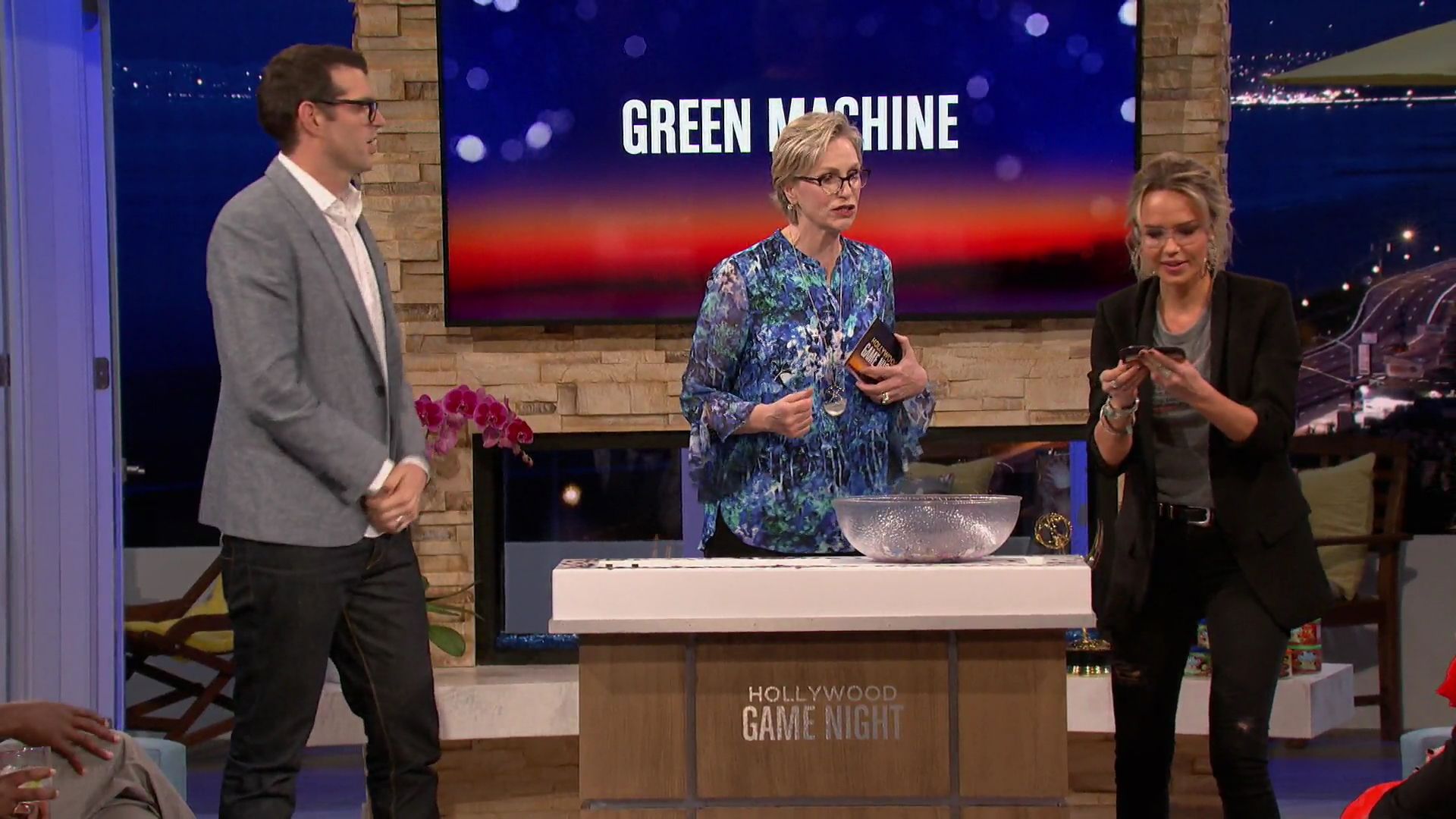 HollywoodGameNight-105.jpg