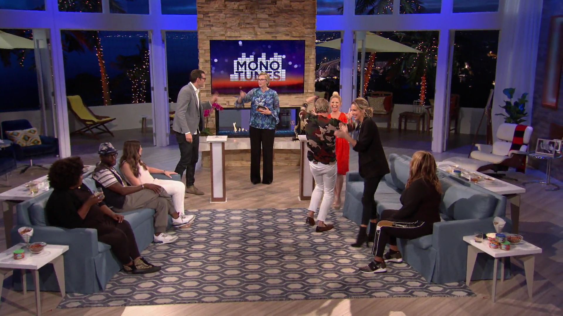HollywoodGameNight-395.jpg