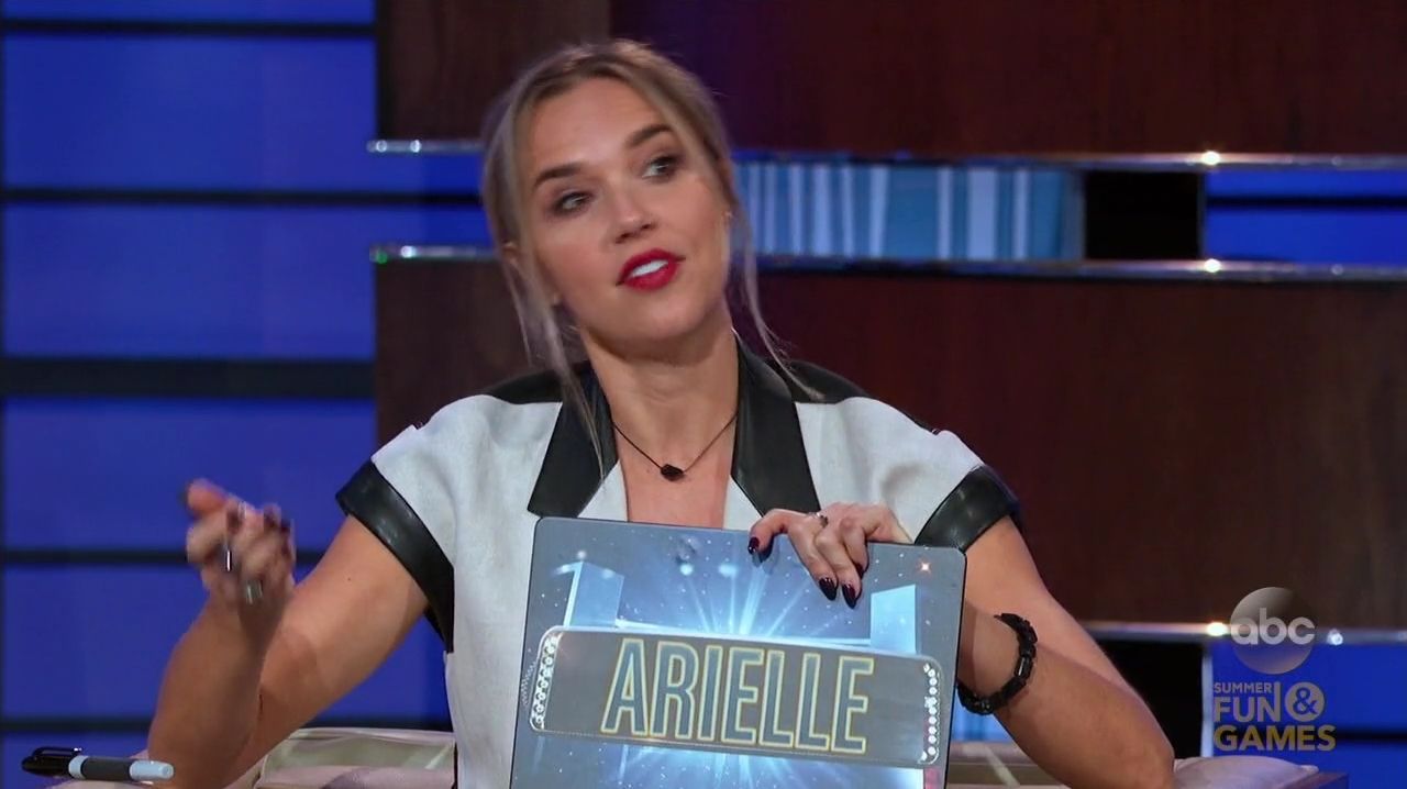 ToTellTheTruthS02E09-193.jpg