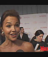 09MaximHot100-100.jpg