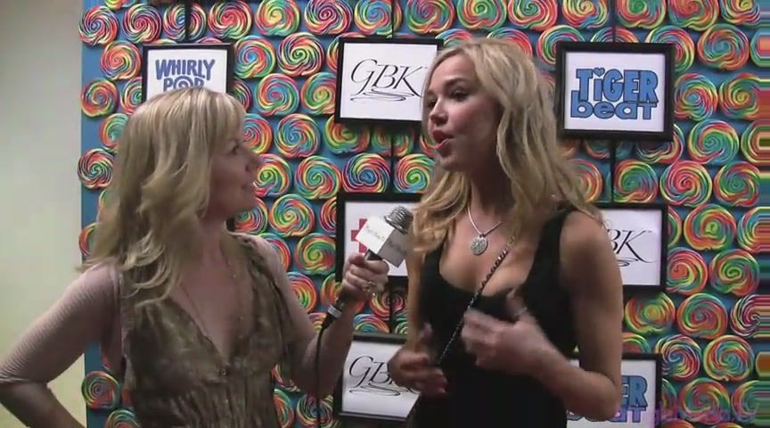GBK_KidsChoiceLounge-04-02-2011-32.jpg