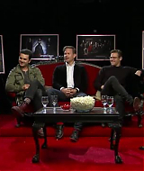 TVDLiveChat-03-10-2017-715.jpg
