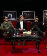 TVDLiveChat-03-10-2017-736.jpg