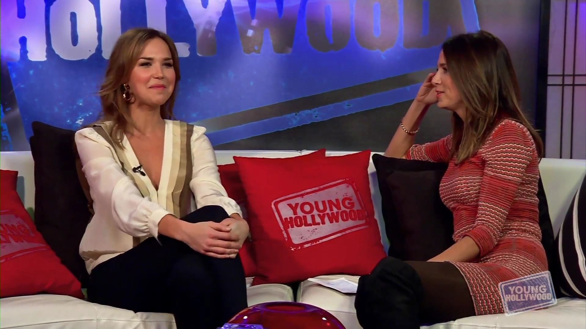 YoungHollywood-11-29-2012_031.jpg