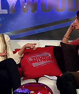 YoungHollywood-11-29-2012_157.jpg